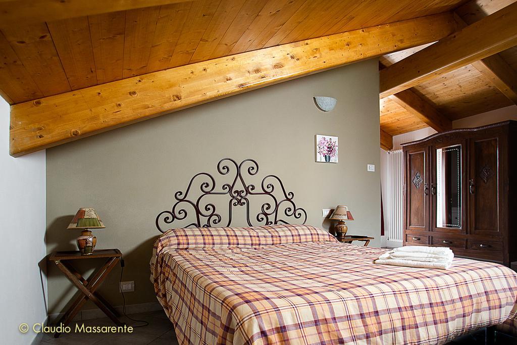 Agriturismo Fruttirossi Farm stay